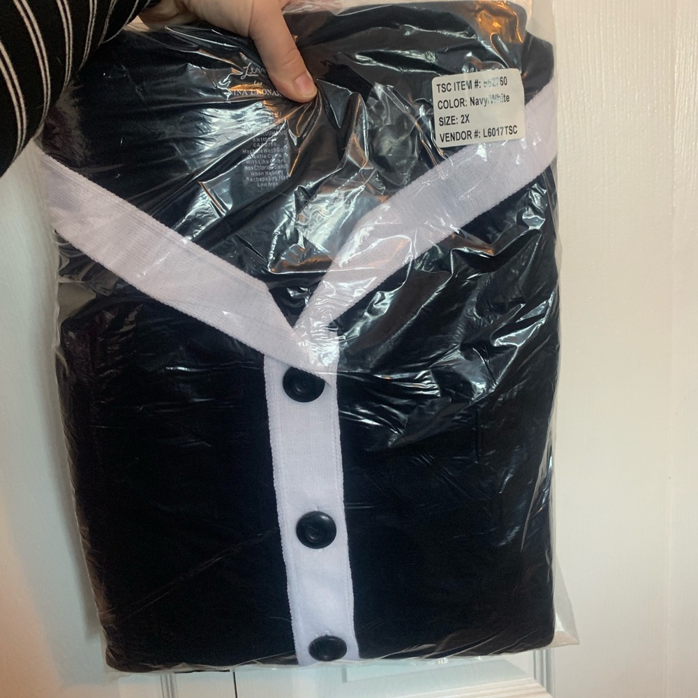 NWT (1 LEFT in NAVY Sz 2X) Coord 2 Piece Set / Loungewear - Picture 4 of 17